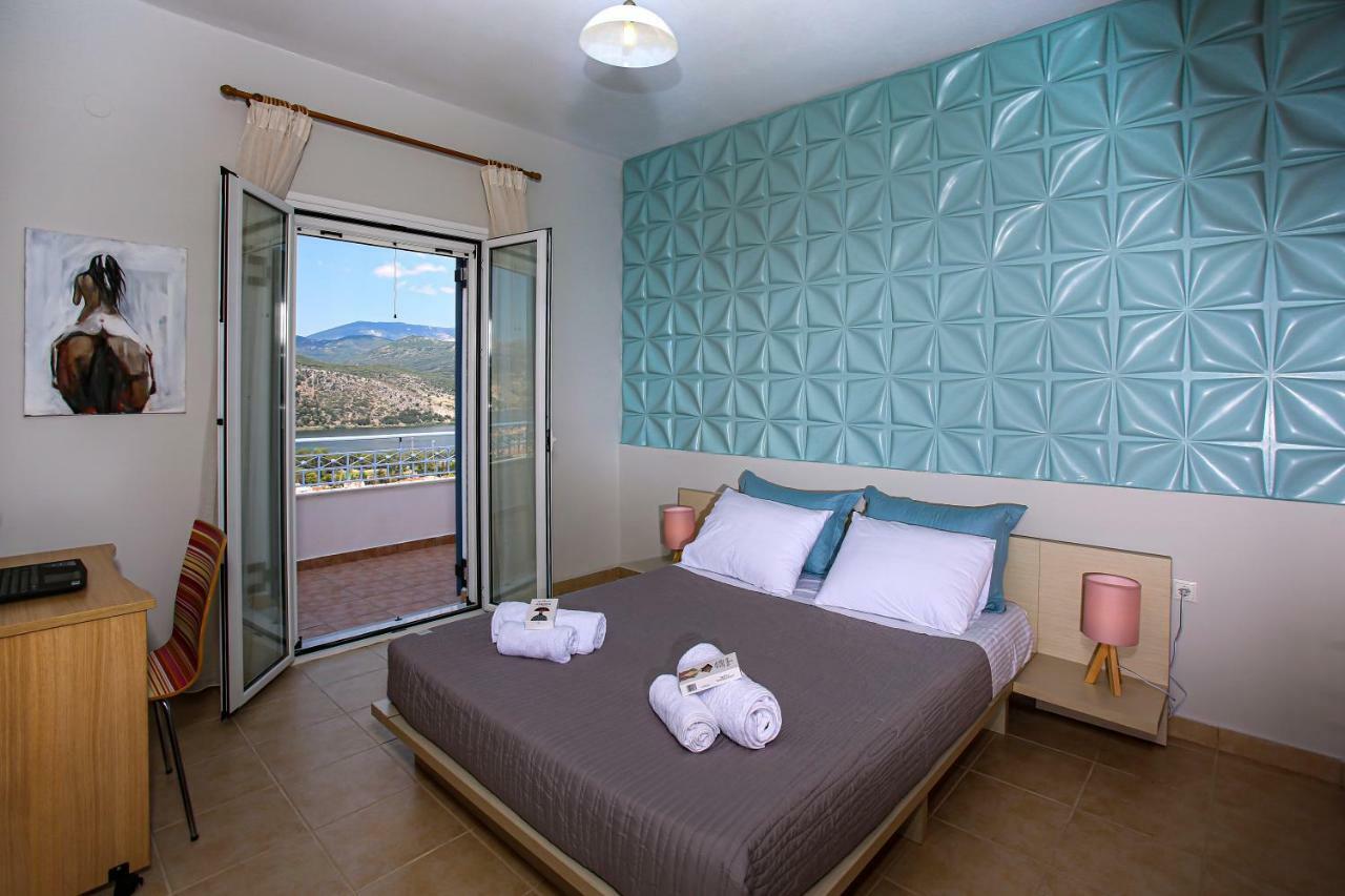 Antigone Apartments Argostoli Eksteriør billede