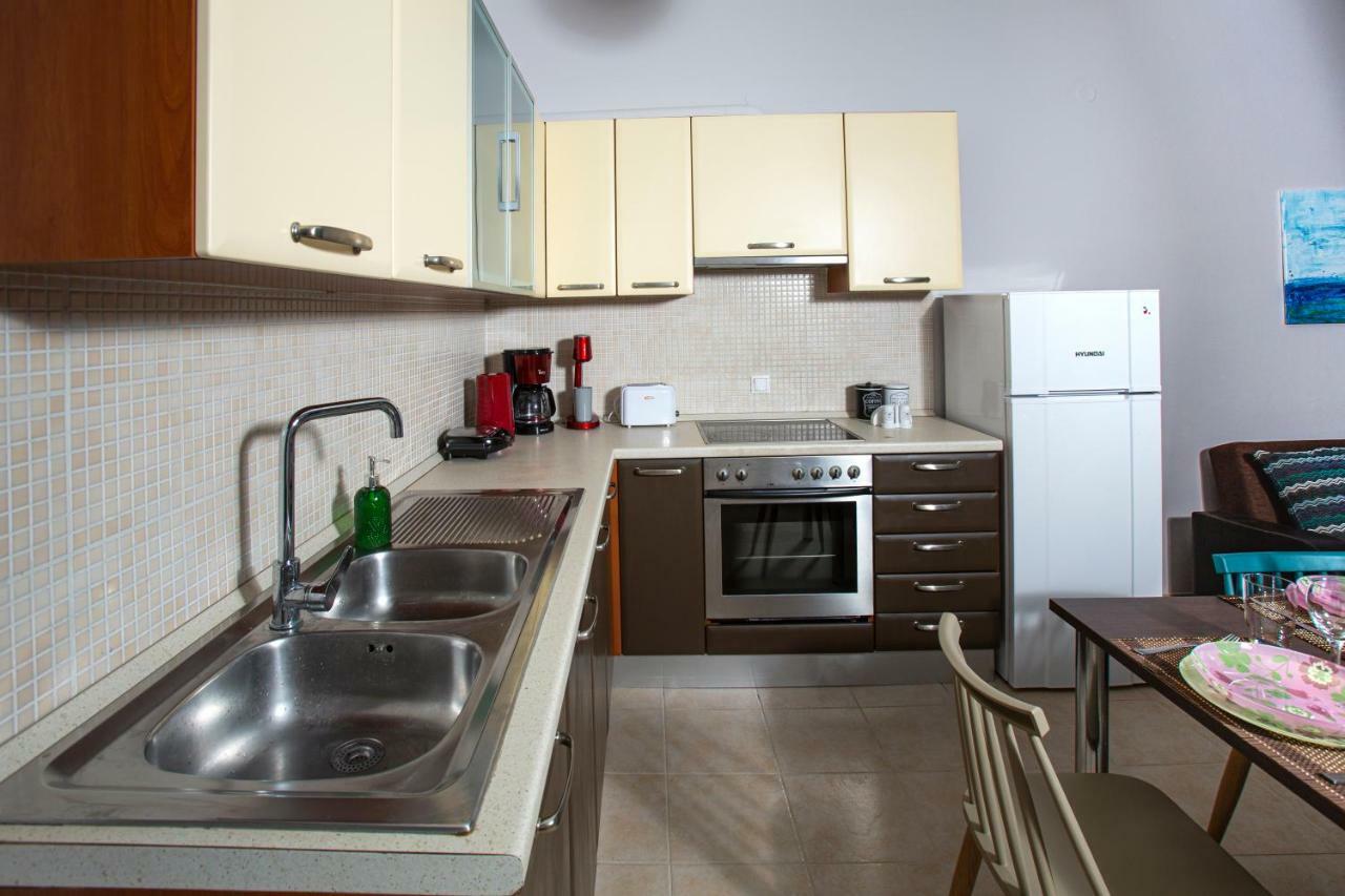Antigone Apartments Argostoli Eksteriør billede