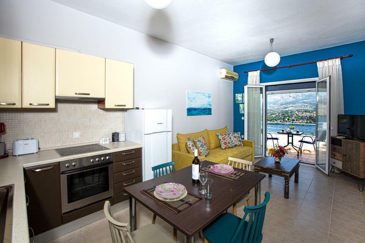 Antigone Apartments Argostoli Eksteriør billede